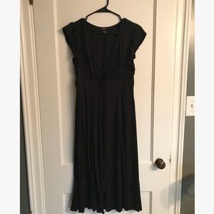 Never worn! Midi black dress